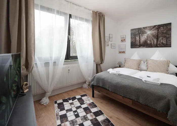 1-4 Gaeste W-lan, Netflix, Amazon, Parken, Arbeitsplatz, 24h Check In ,vollausgestattet Kueche, Handtuecher Seife U,v,m Fuer Geschaeftsreisende, Paare, Familien , * Datteln